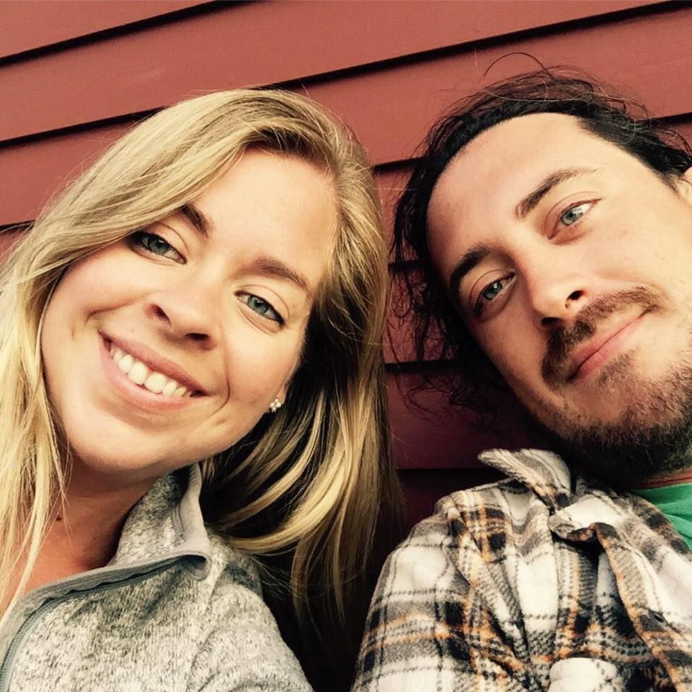 Meet your Posher, Caitlin